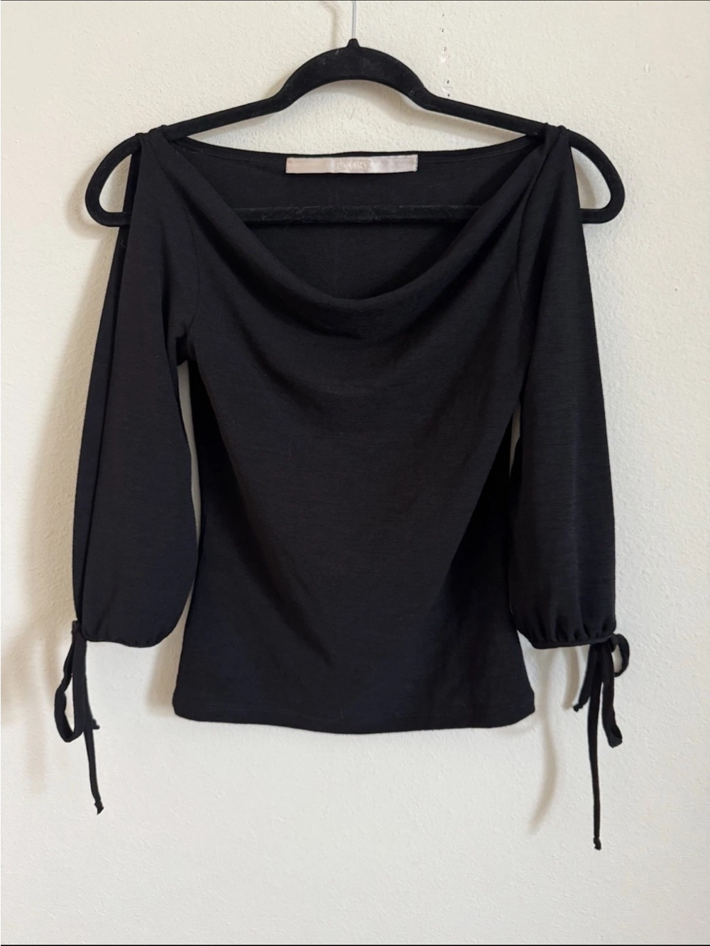 Vintage Y2k Black Cowl Neck Cut Out Sleeve Quarter Length Top Size S